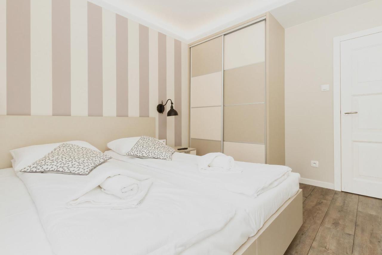 Apartments Aura Gdansk By Renters מראה חיצוני תמונה