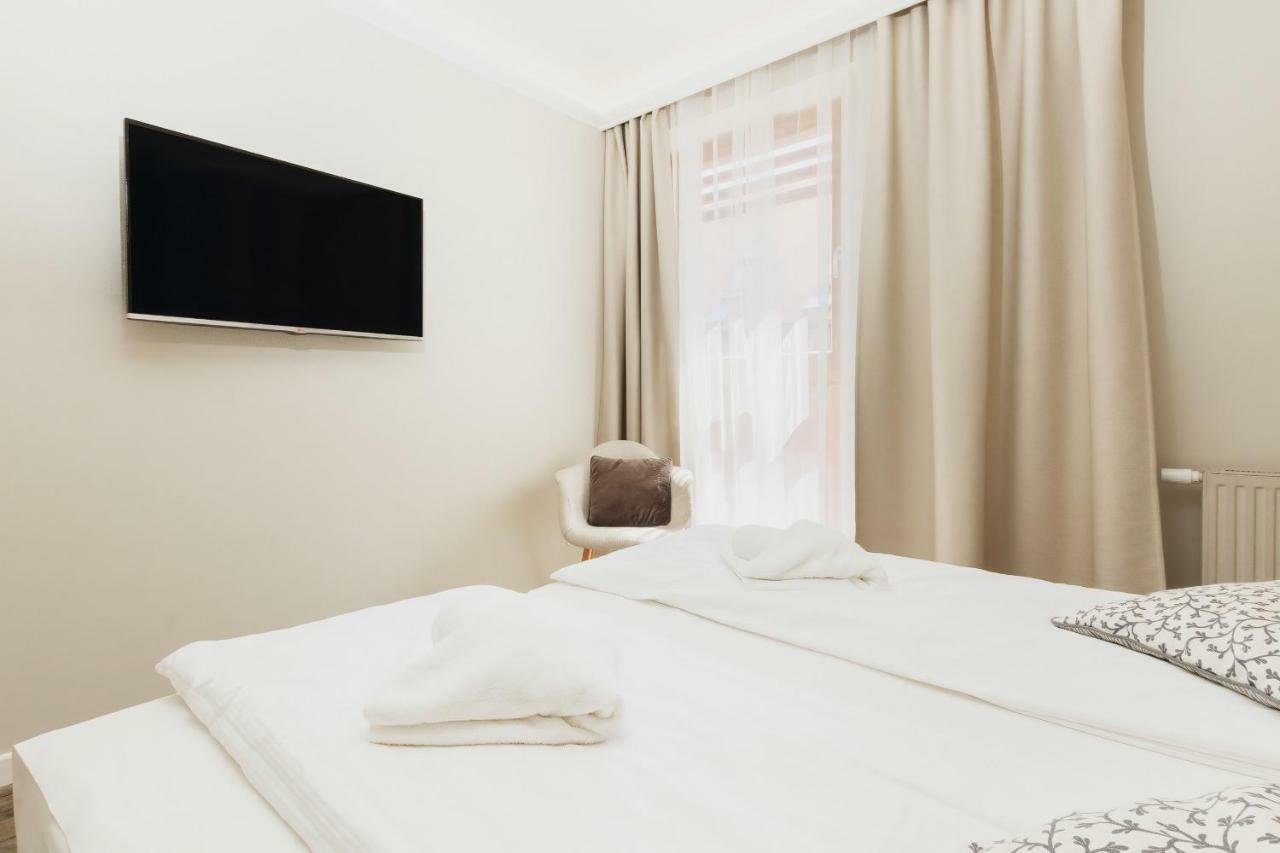Apartments Aura Gdansk By Renters מראה חיצוני תמונה